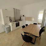Bakran 아파트 *